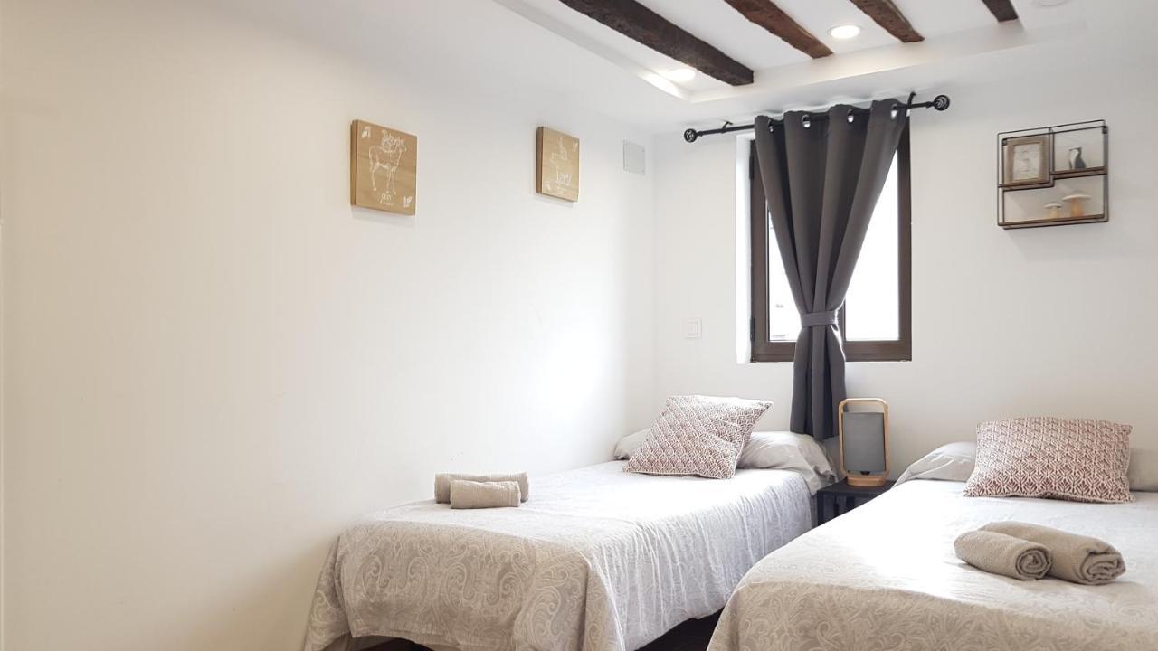 Aptos Cama Del Rey 2 Dormitorios Santander Extérieur photo